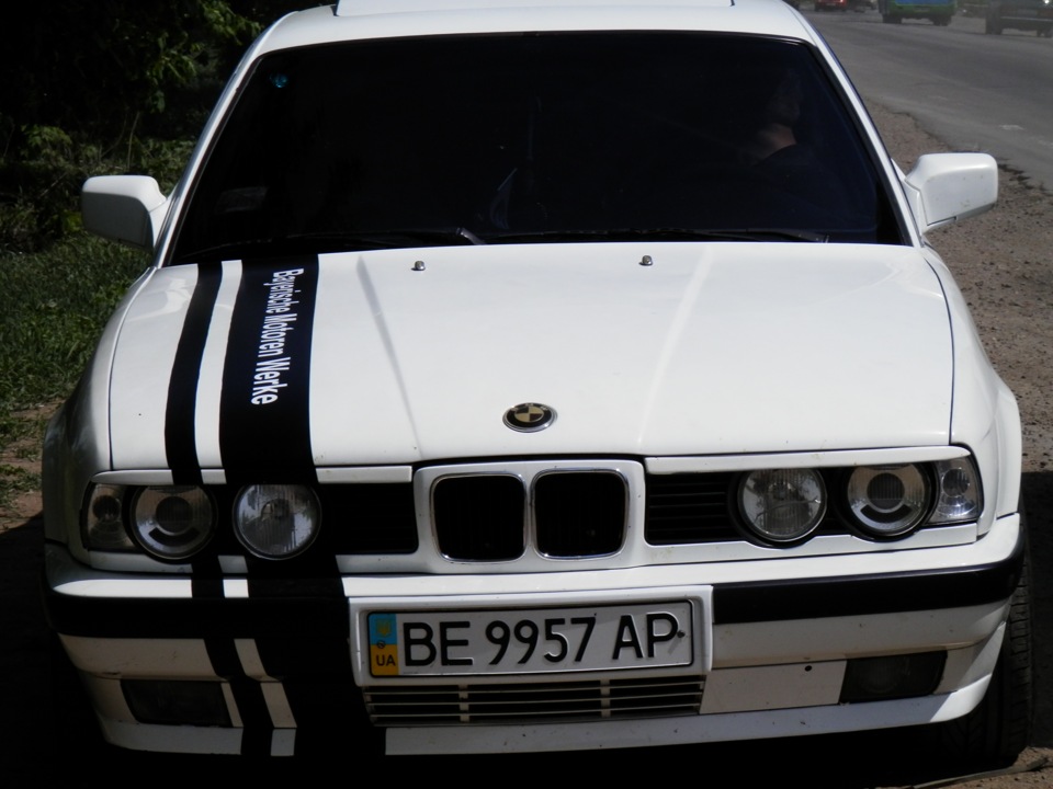 Bayerische Motoren Werke 4