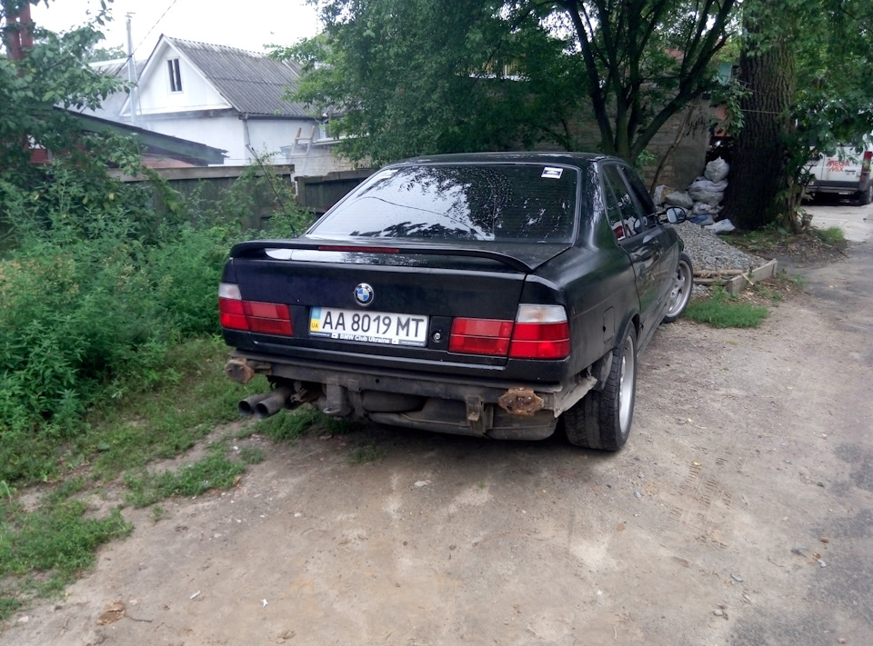 Задня смачність, або M TECHNIC SPORTPAKET інстальовано 3