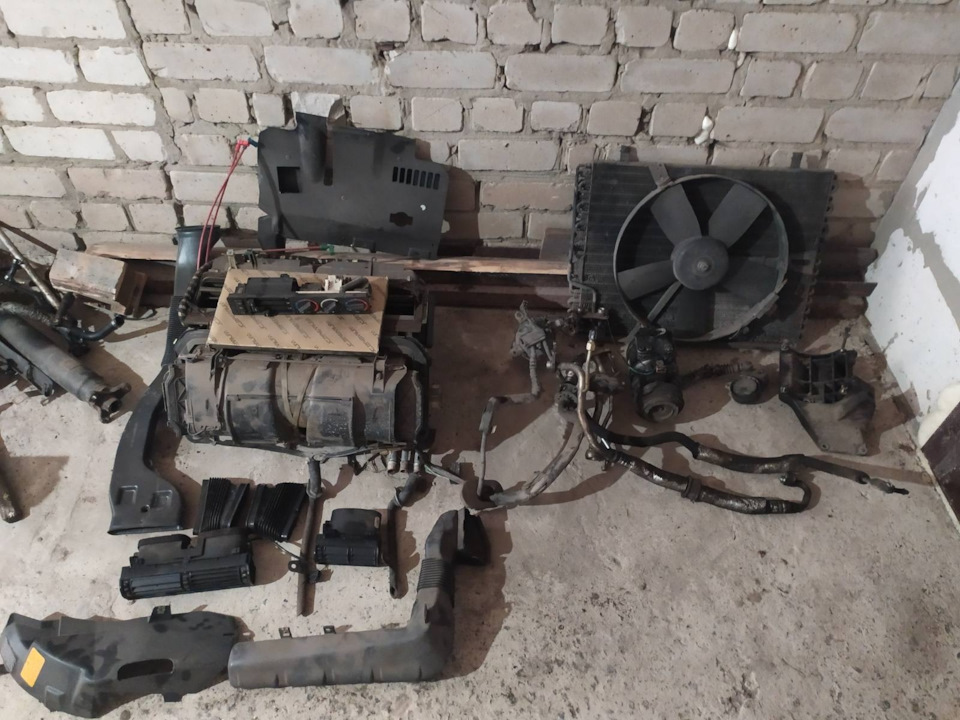 Максимально повний комплект кондиціонера також скоро гальма і робота по ДВС 1