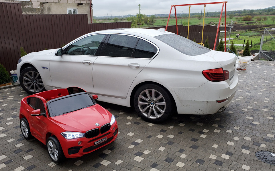 поповнення в сім'ї - BMW X6M 4