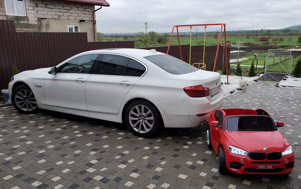 поповнення в сім'ї - BMW X6M 5