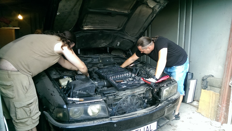 Внутрішні ручки з підсвічуванням від е38 3
