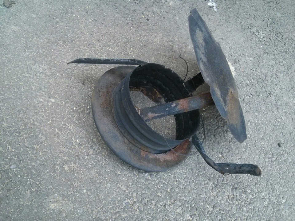 Подарунки природи падають на дах((((( 4