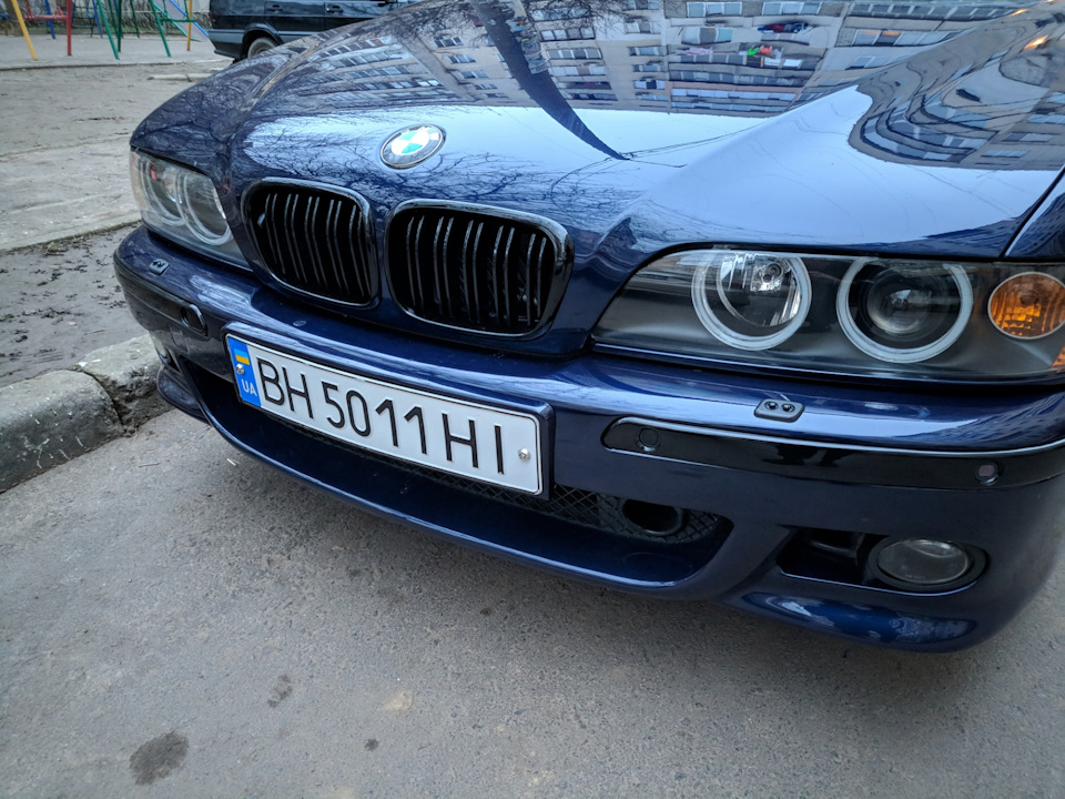 Grille F style чорний глянець 3