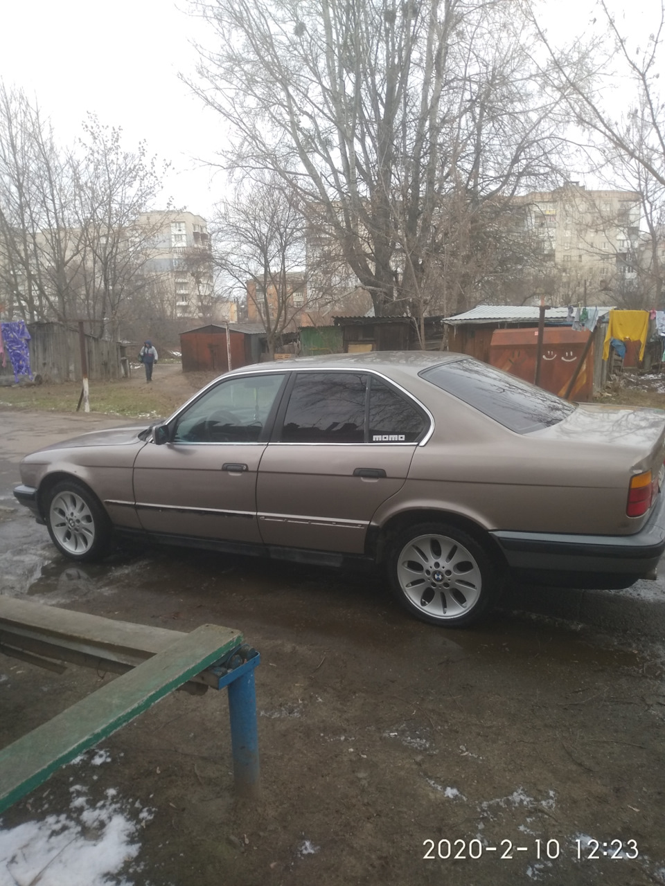Нам 1 рік : або Плани на майбутнє Скромняги 2