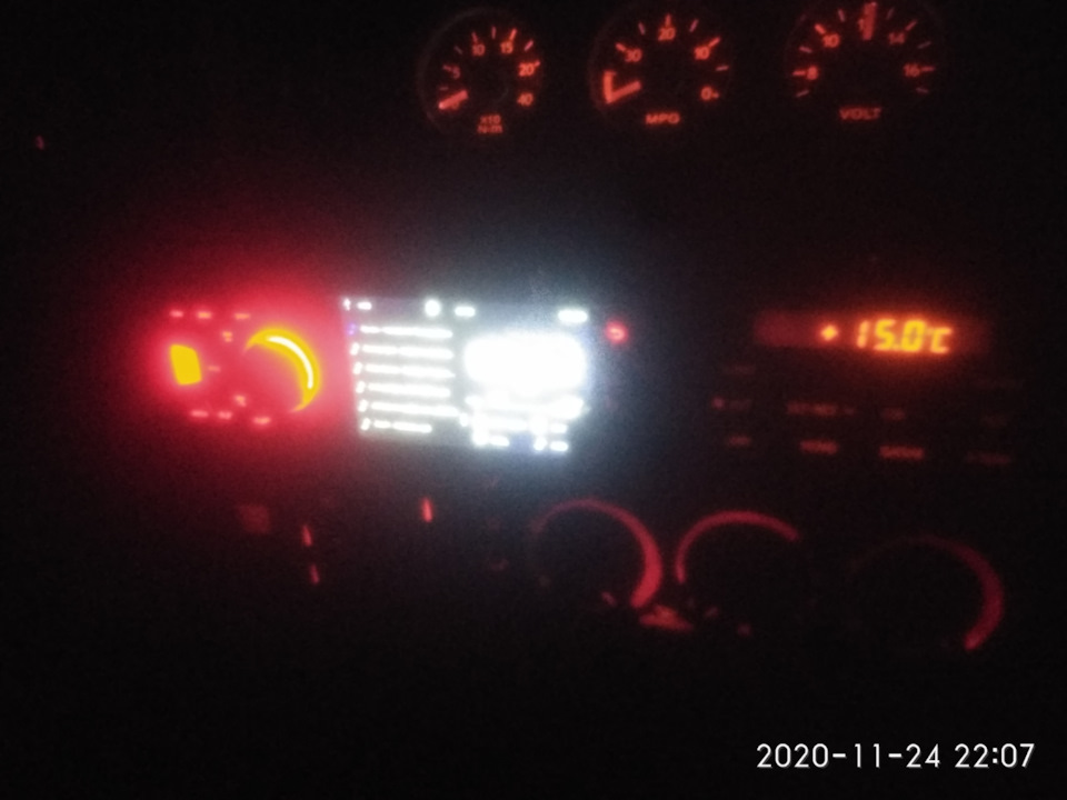Вибір магнітоли в БМВ Е34 5