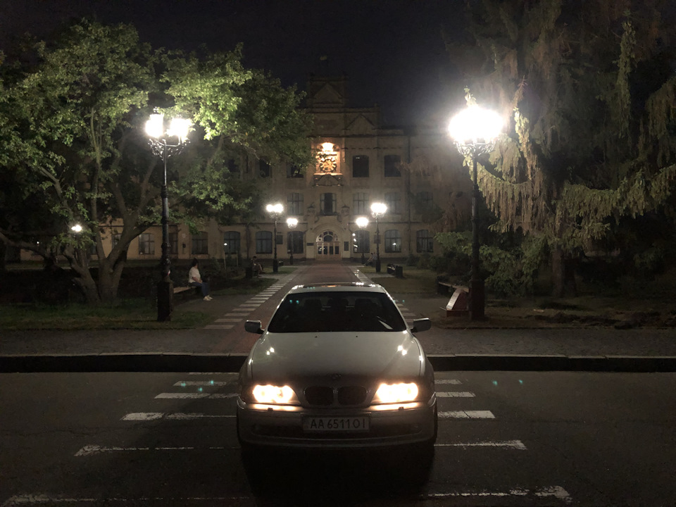 Ніч це її стихія. Ultimate Driving Machine. In the night 2