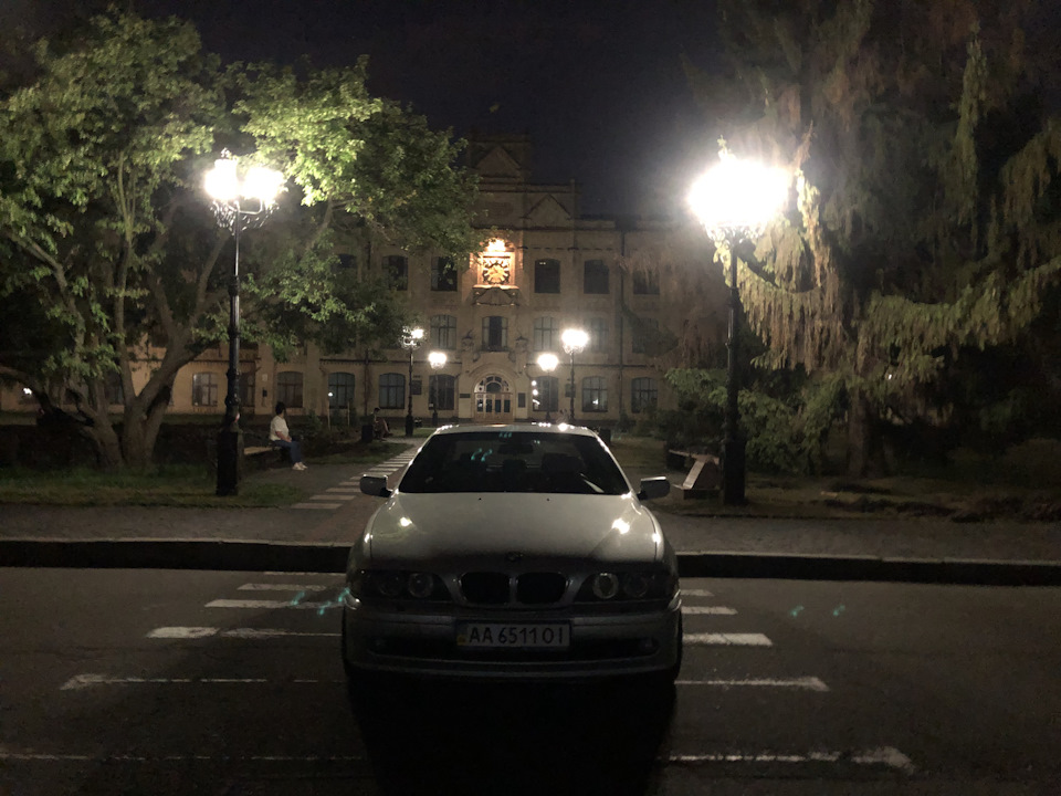 Ніч це її стихія. Ultimate Driving Machine. In the night 3