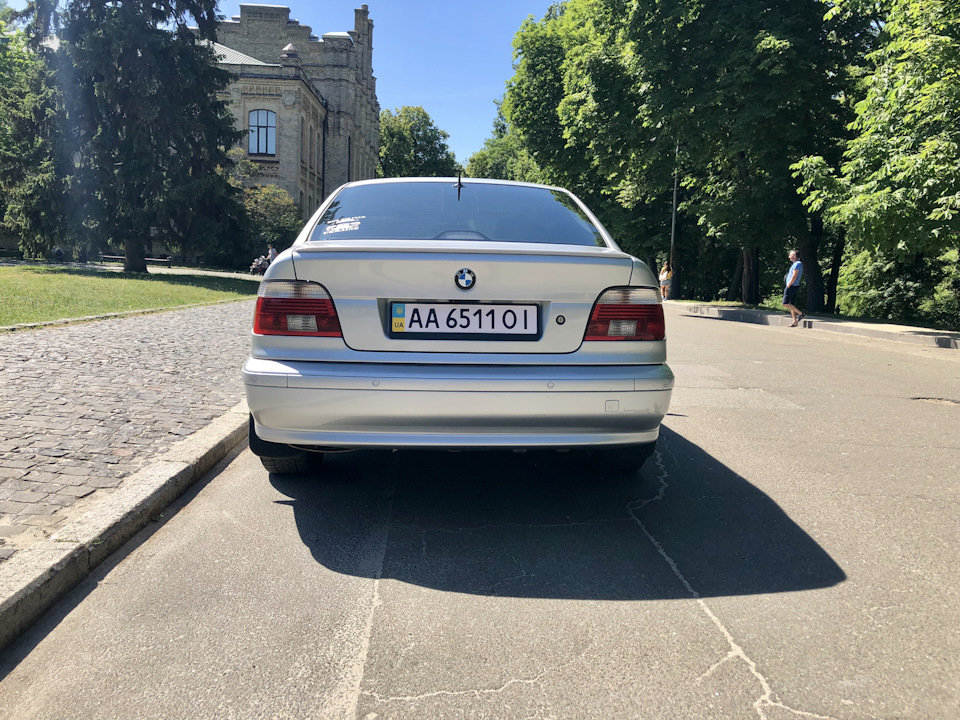 Вісімнадцятирічна BMW у деталях. 3