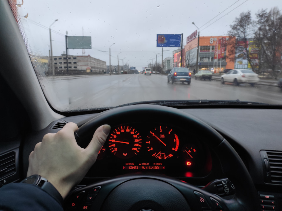 Ремонт стартера, ключі, нова гума 5