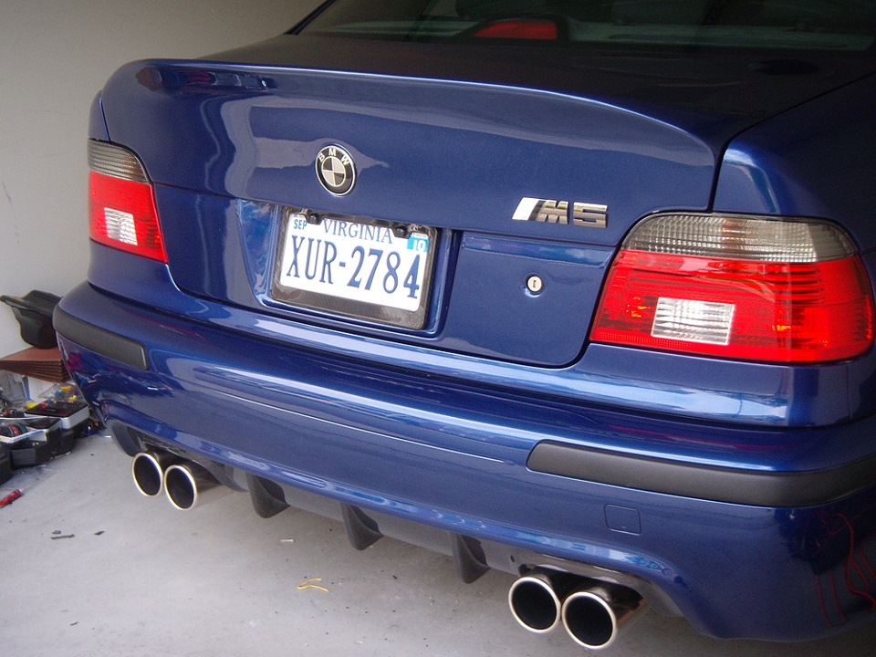 спойлер СSL BMW 1