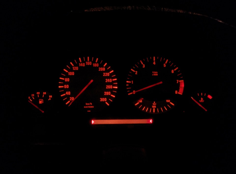 Щиток приладом ///M5 1