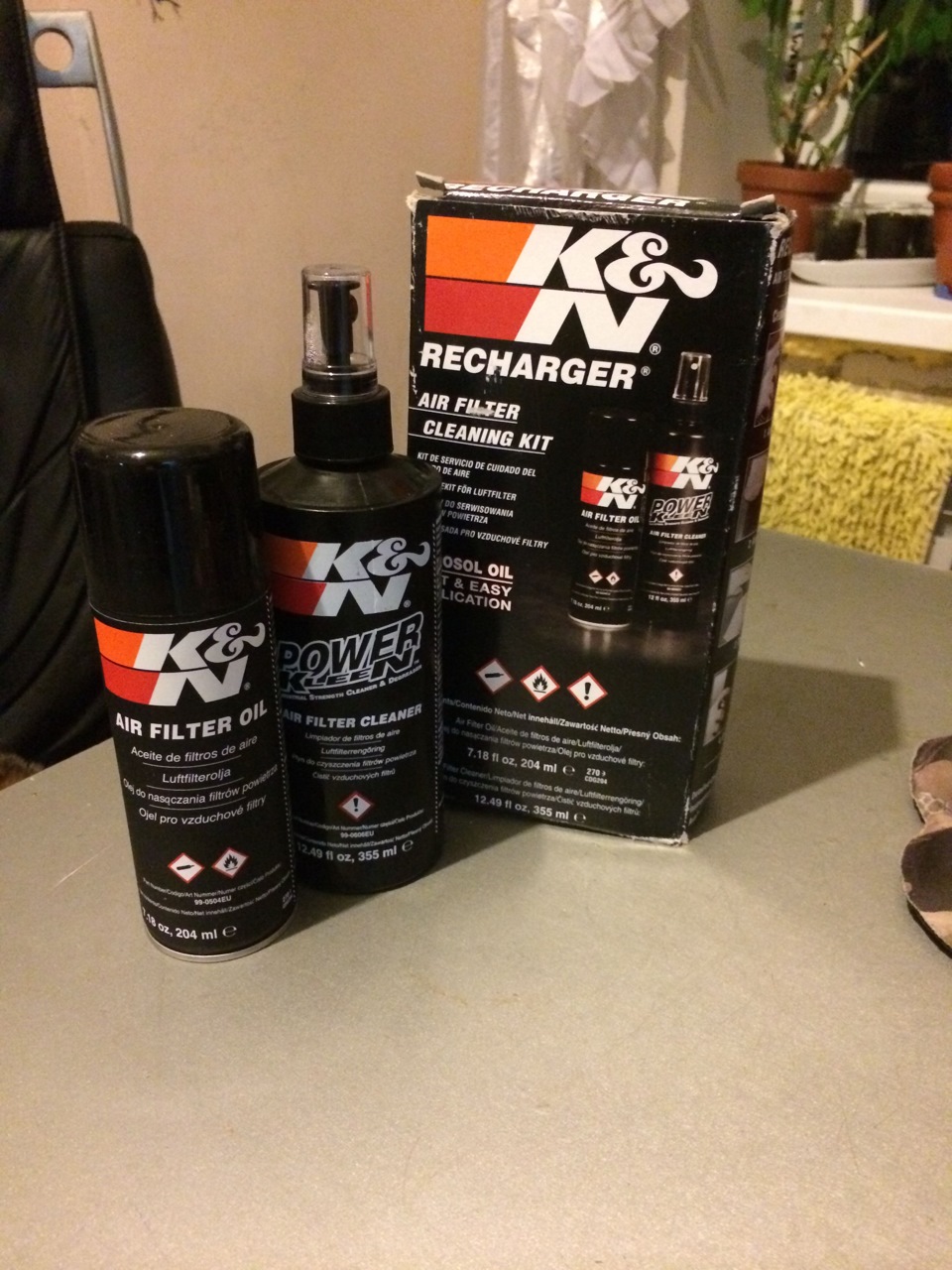 Фільтр K&N у штатне місце. 3