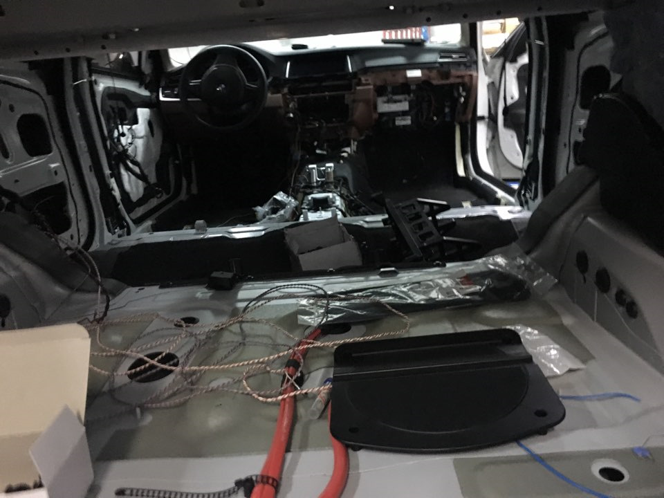 Блок ASD, Harman Kardon (TOP Hi-Fi), Доводчики по колу, камера заднього виду 2