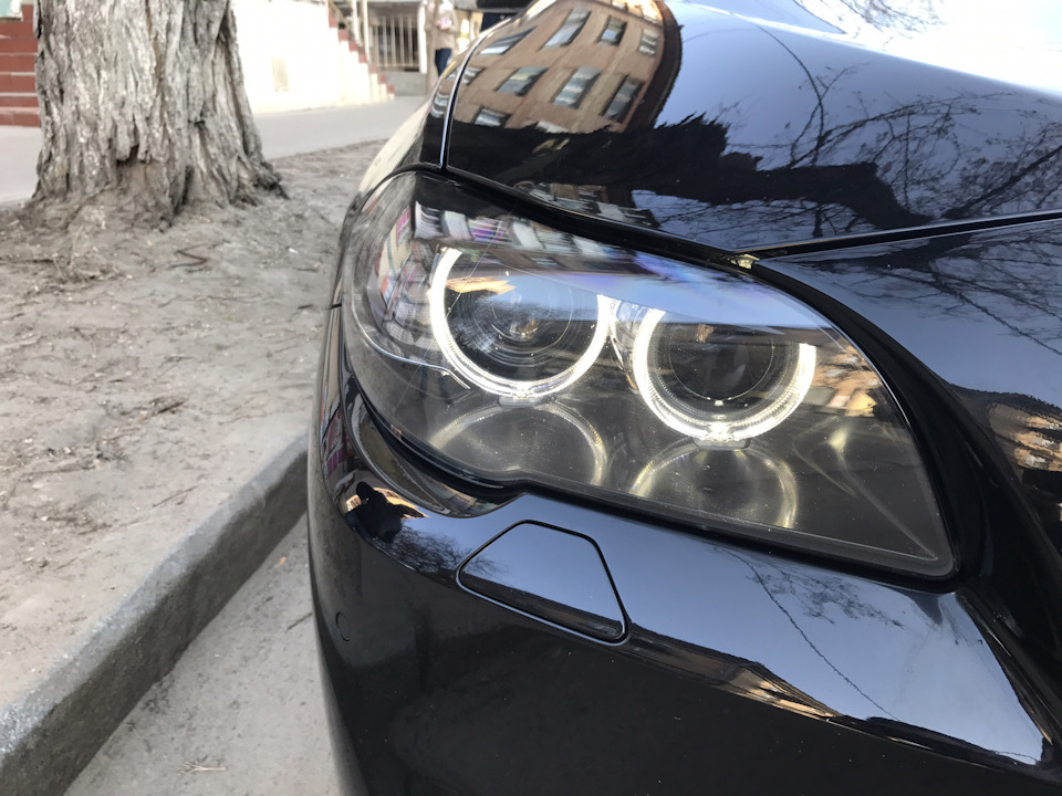 Bmw f10 темні фари 3