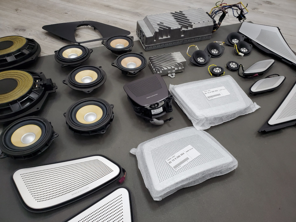Спроба почути hifi у стокових системах Harman\Kardon та Bang&Olufsen 2