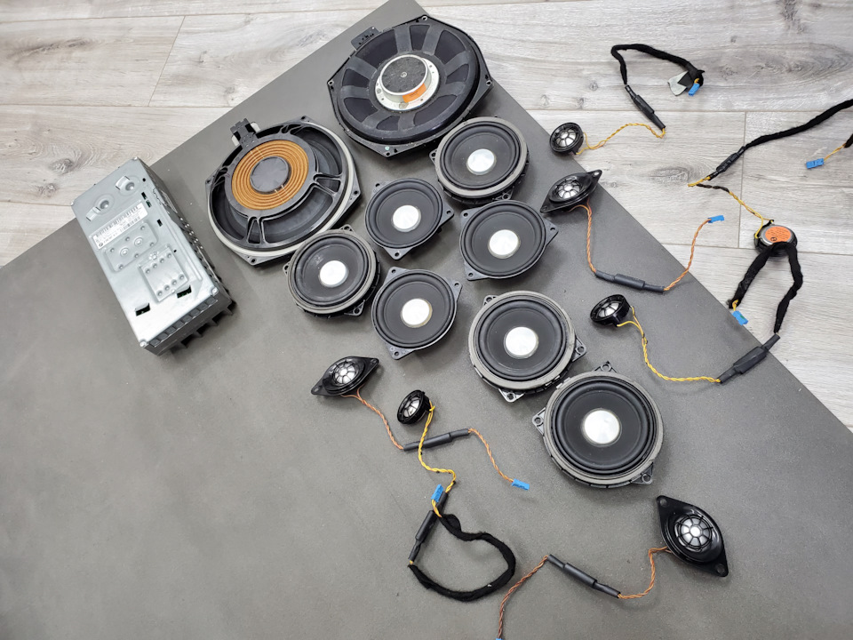 Спроба почути hifi у стокових системах Harman\Kardon та Bang&Olufsen 1