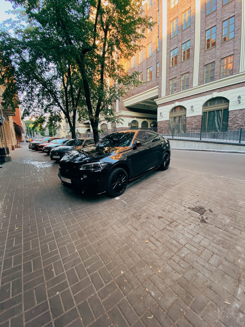 Тормозна система на X6 M50D 4