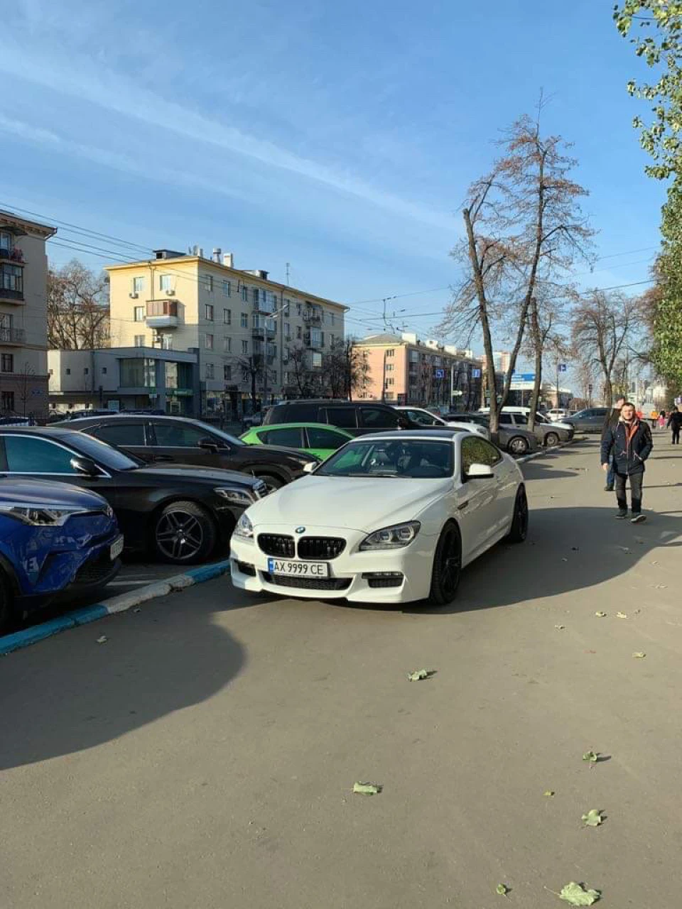 Знову ні про що)
