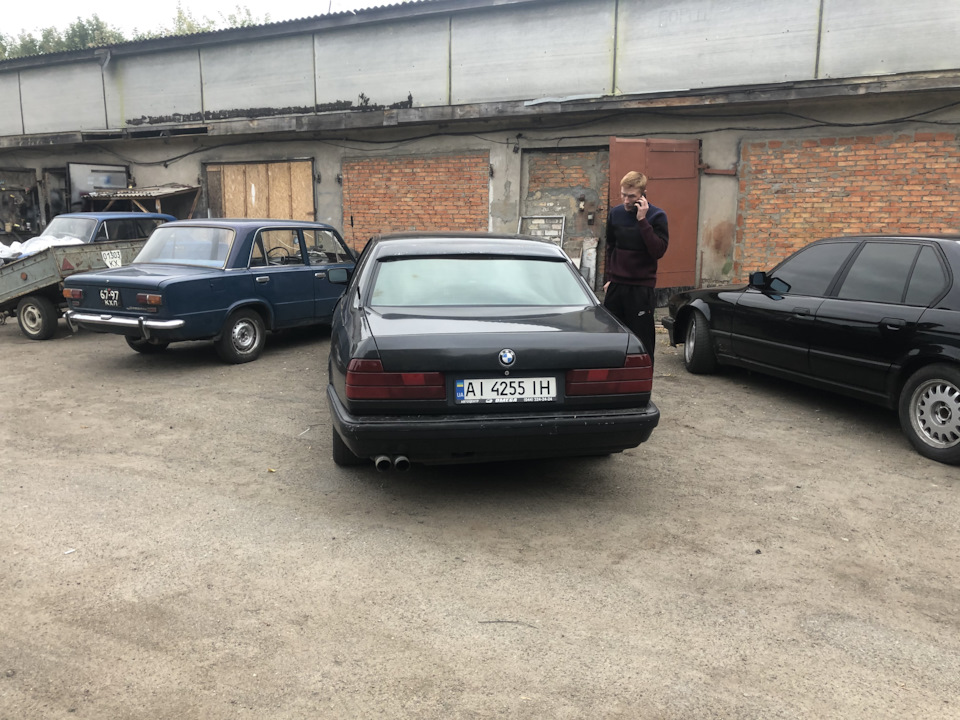 Задні ліхтарі 4