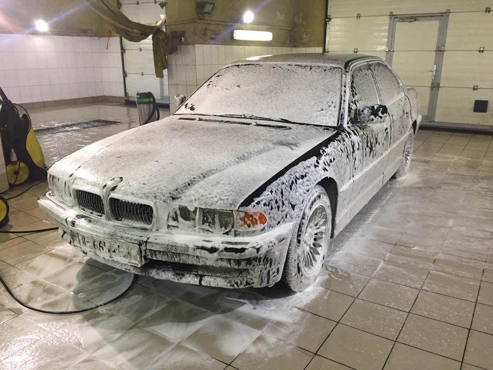 Final car wash...е38 1
