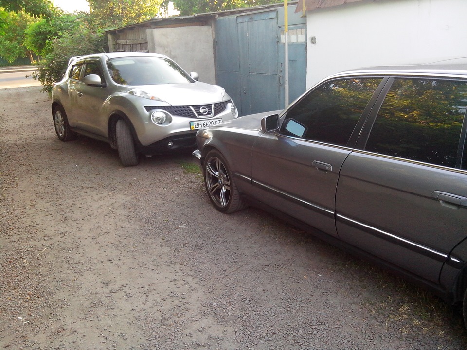 BMW & Juke 2