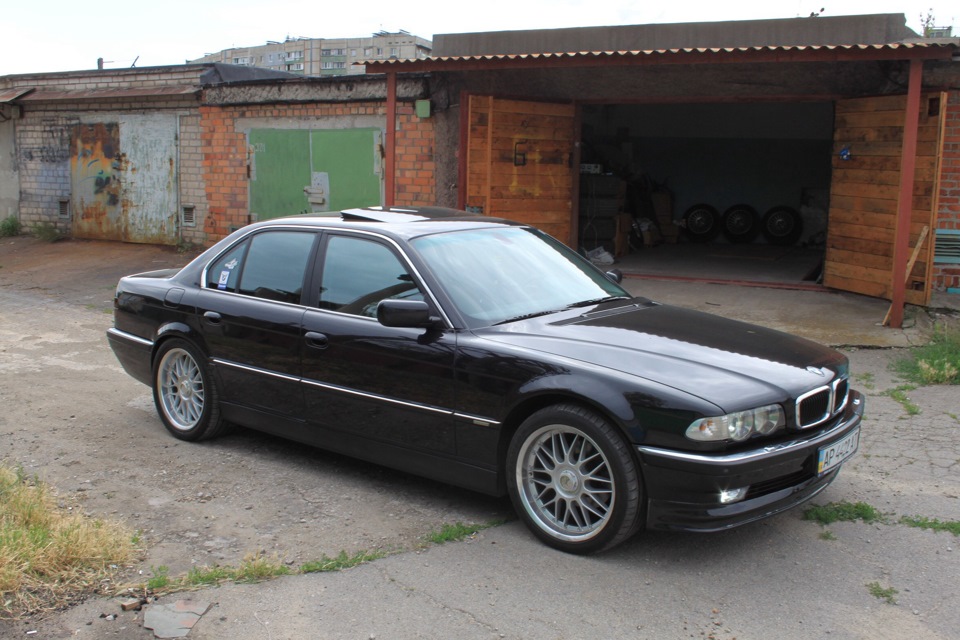 Автомобіль продається BMW 7 e38 2000 р.в.))) 4