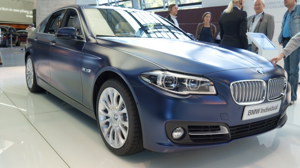 BMW Welt und museum. Мюнхен. Німеччина. 3