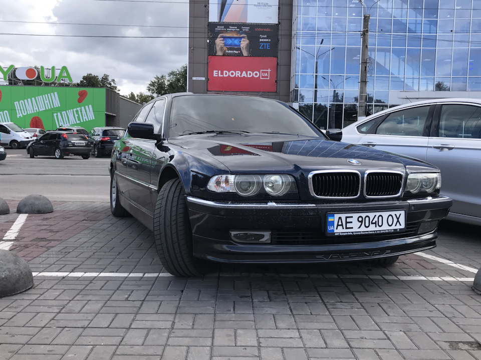 Накладка на бампер Alpina 2