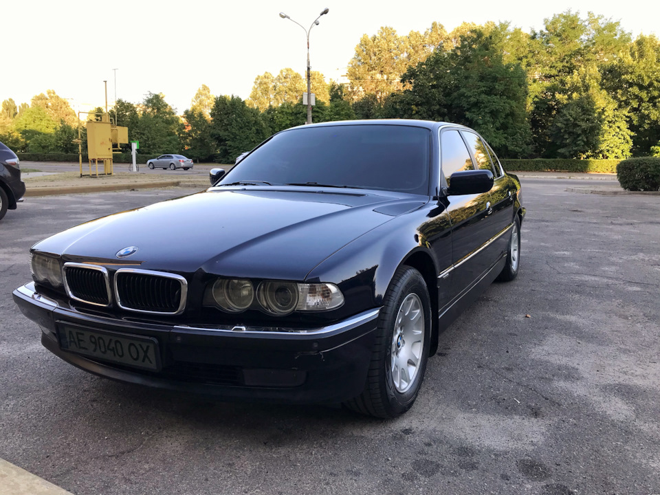 Поліровка кузова авто 1