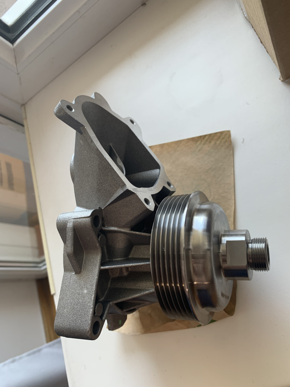 Помпа MAHLE CP261000P 5