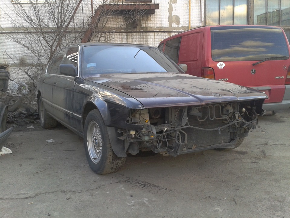 Новий капот, відновлення бампера 3