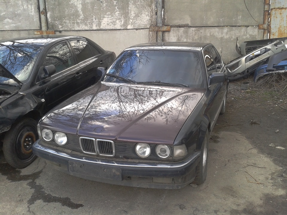 Пилим BMW e32 735! 5