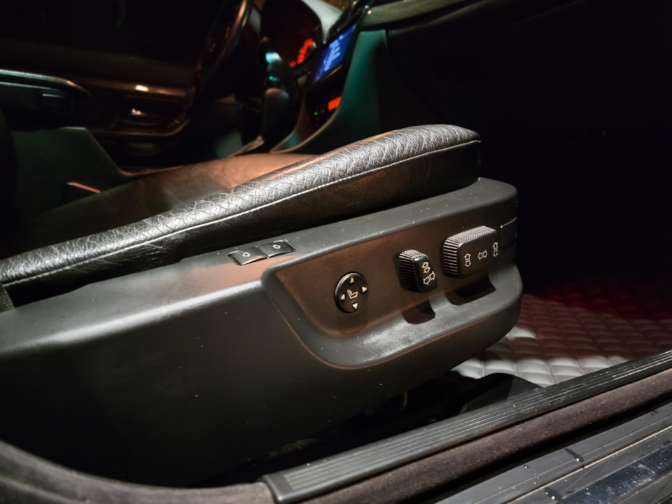 Продам свою E38 735i. 3