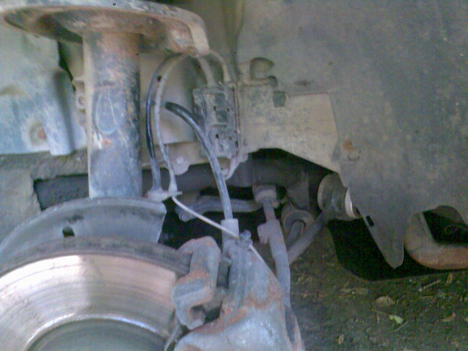 Датчик зносу передніх гальмівних колодок. 2