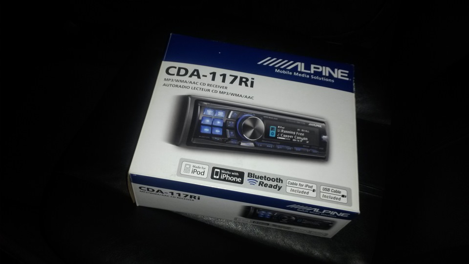 Купив Alpine CDA-117Ri 1