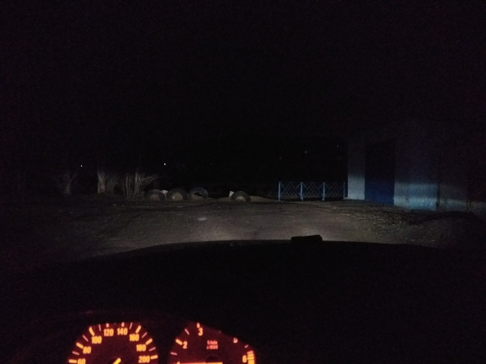 Заміна ламп ближнього світла на d2s; Приїхала рідна кришка двигуна; Пішла помилка двигуна на газі 3