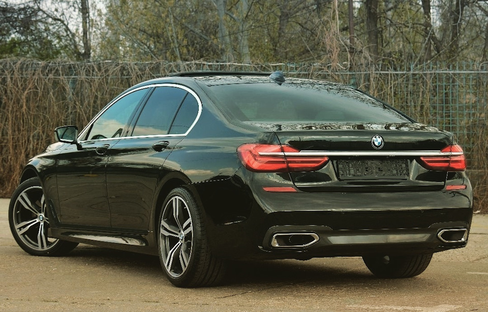 Світліні: 4
