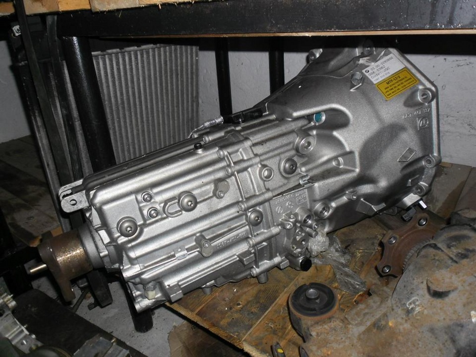 BMW 750+manual gearbox 2