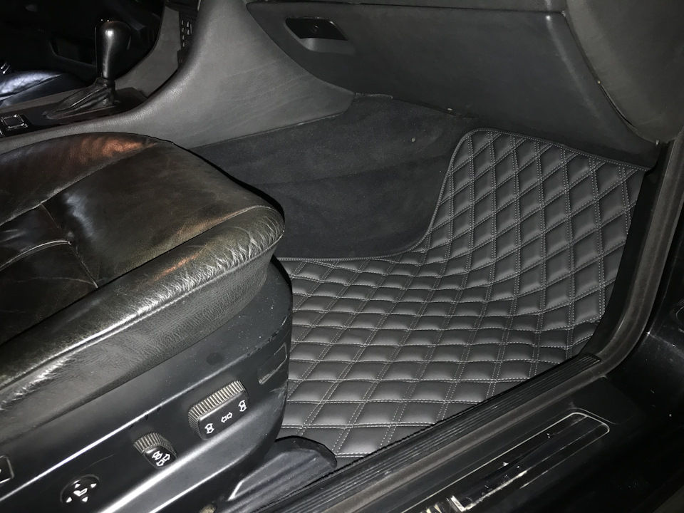 Довгоочікувані килими в салон від Wellmats 4