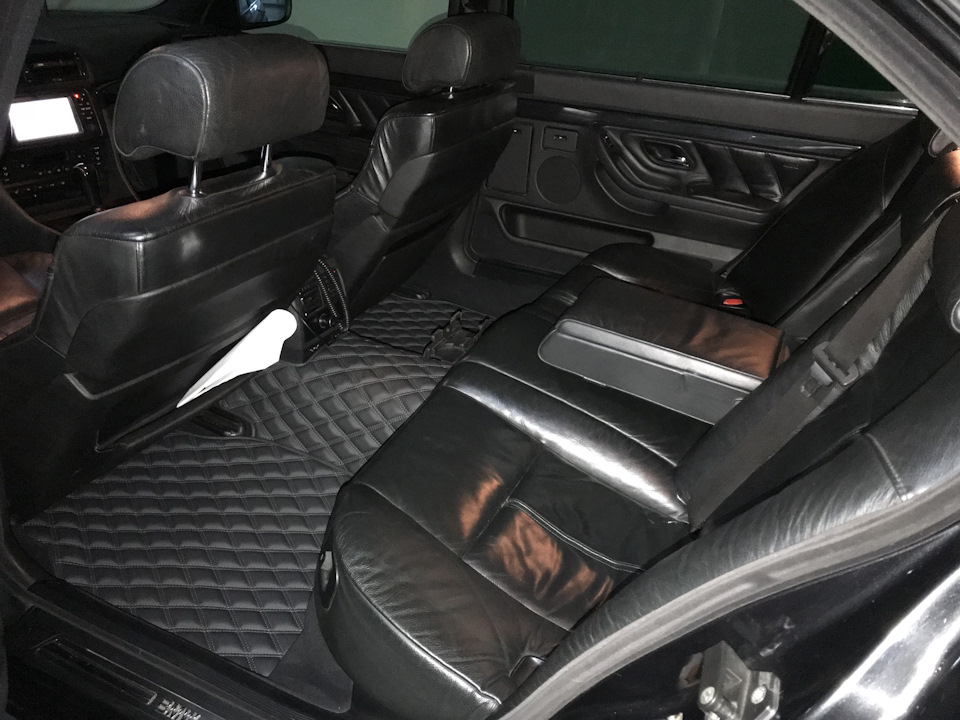 Довгоочікувані килими в салон від Wellmats 5