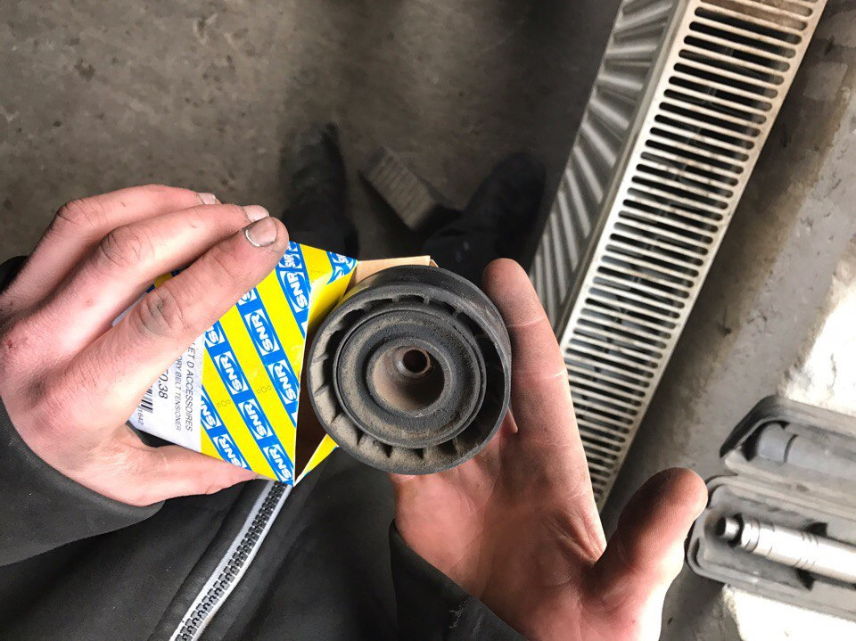 E38 740 на буксирі або датчик положення коленвала, що заснув, і заміна ременів 4