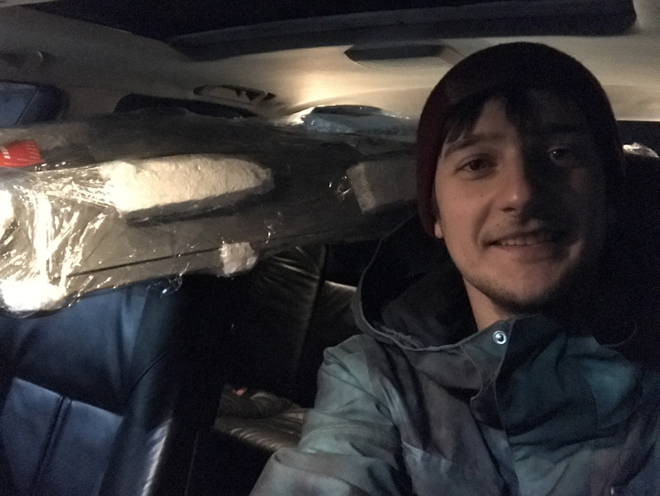 Приїхали бампер задній і крило праве переднє 1