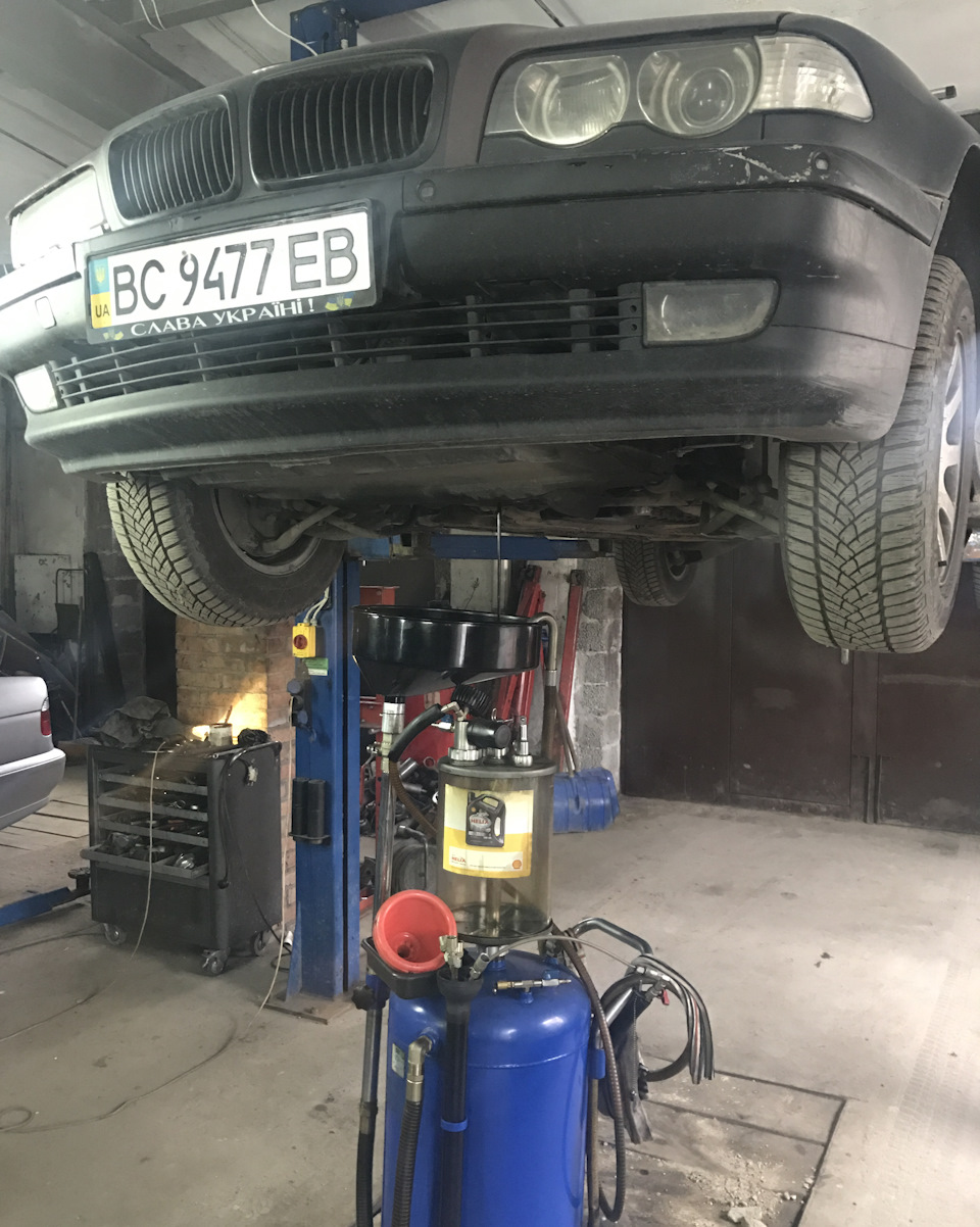 Через рік мовчання. E38 740i фарбування 3
