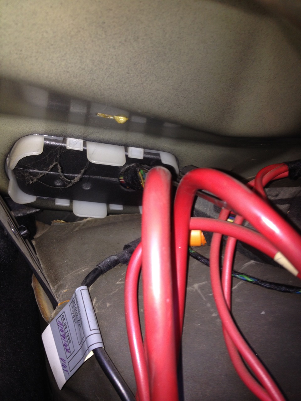 220V на борту. Процес установки. 4