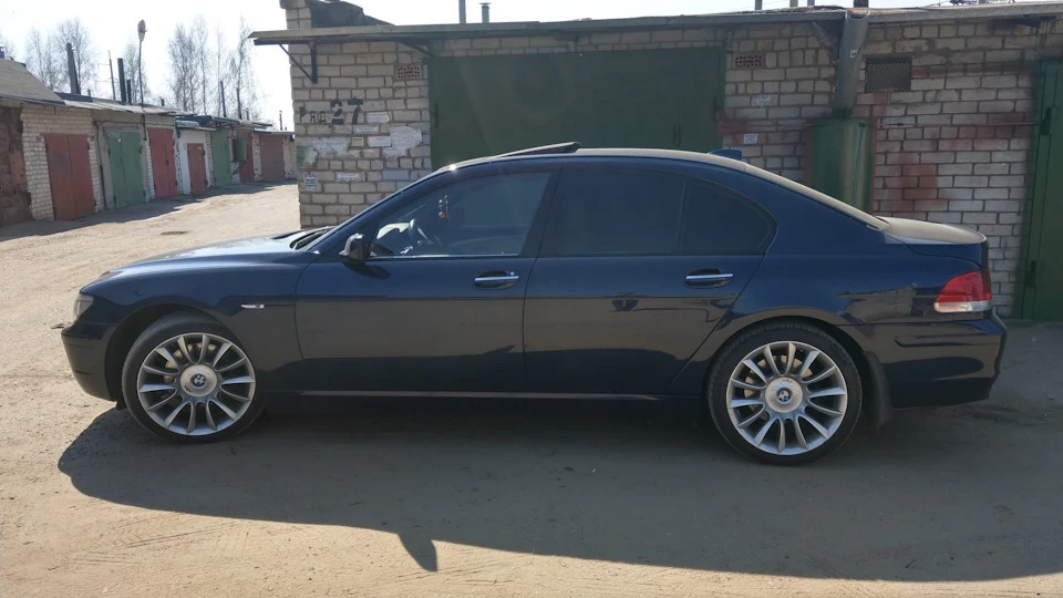 Нові диски 214стиль на E65 E66