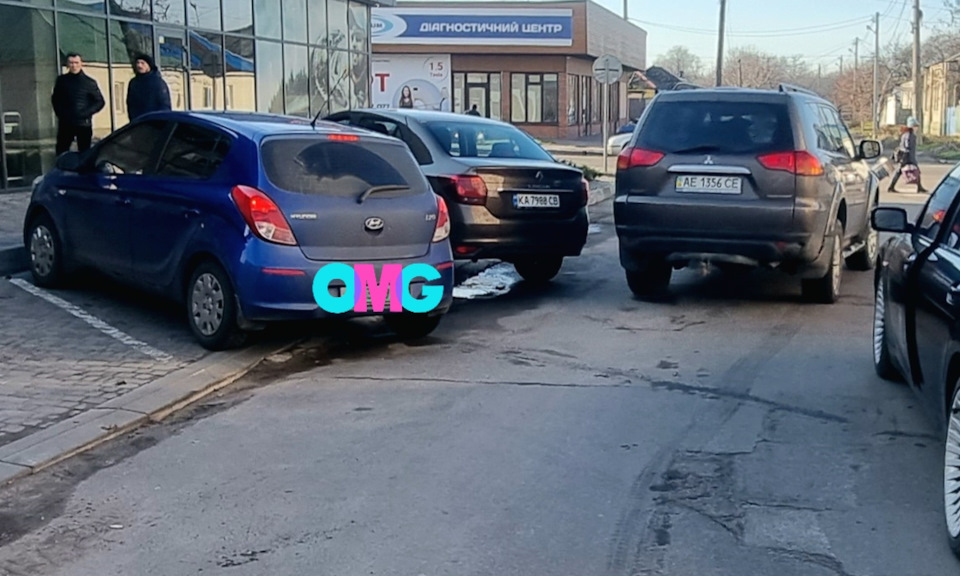 Плягли у двері😟 5