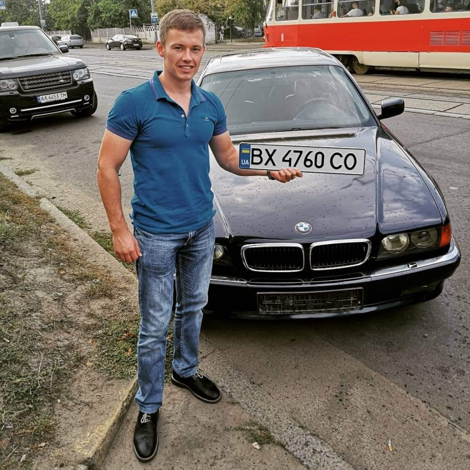 1 рік я її господар... 1
