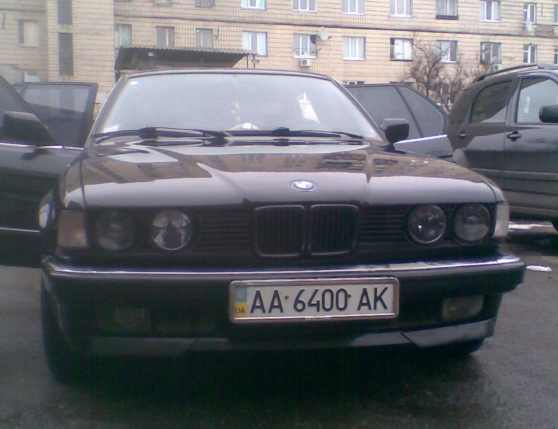 Hella Black 5