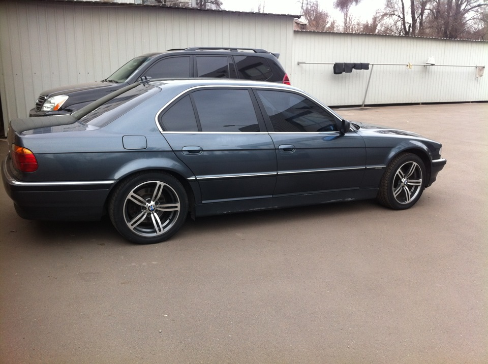 ПРОДАНО! Продам колеса (диски гума) 245/45/18 BMW 167 Style Black 2